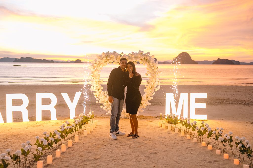 Krabi surprise proposal decoration planner, Krabi Wedding Planner, Krabi wedding, Krabi Wedding Planner, Krabi wedding organizer , Surprise proposal, Krabi surprise proposal photography, proposal decoration, surprise proposal photographer in Krabi