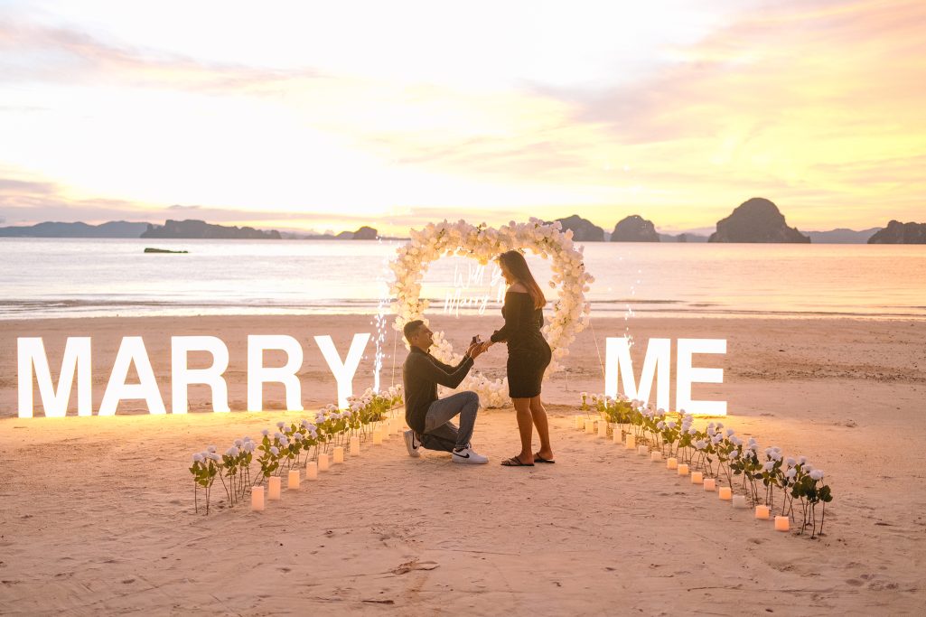 Krabi surprise proposal decoration planner, Krabi Wedding Planner, Krabi wedding, Krabi Wedding Planner, Krabi wedding organizer , Surprise proposal, Krabi surprise proposal photography, proposal decoration, surprise proposal photographer in Krabi