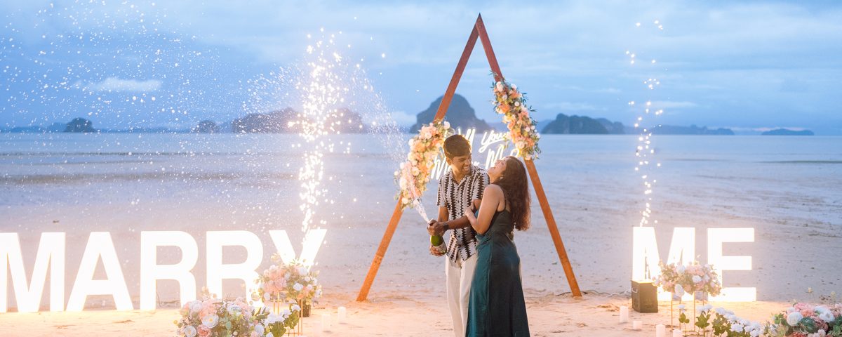 Krabi surprise proposal decoration planner, Krabi Wedding Planner, Krabi wedding, Krabi Wedding Planner, Krabi wedding organizer , Surprise proposal, Krabi surprise proposal photography, proposal decoration, surprise proposal photographer in Krabi