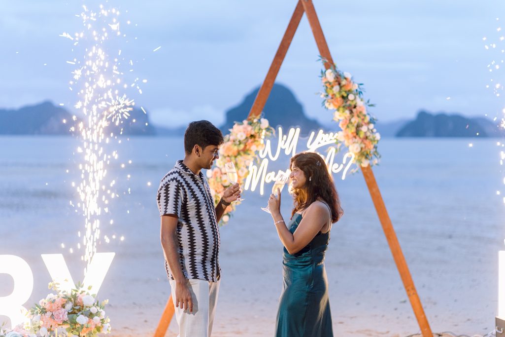 Krabi surprise proposal decoration planner, Krabi Wedding Planner, Krabi wedding, Krabi Wedding Planner, Krabi wedding organizer , Surprise proposal, Krabi surprise proposal photography, proposal decoration, surprise proposal photographer in Krabi