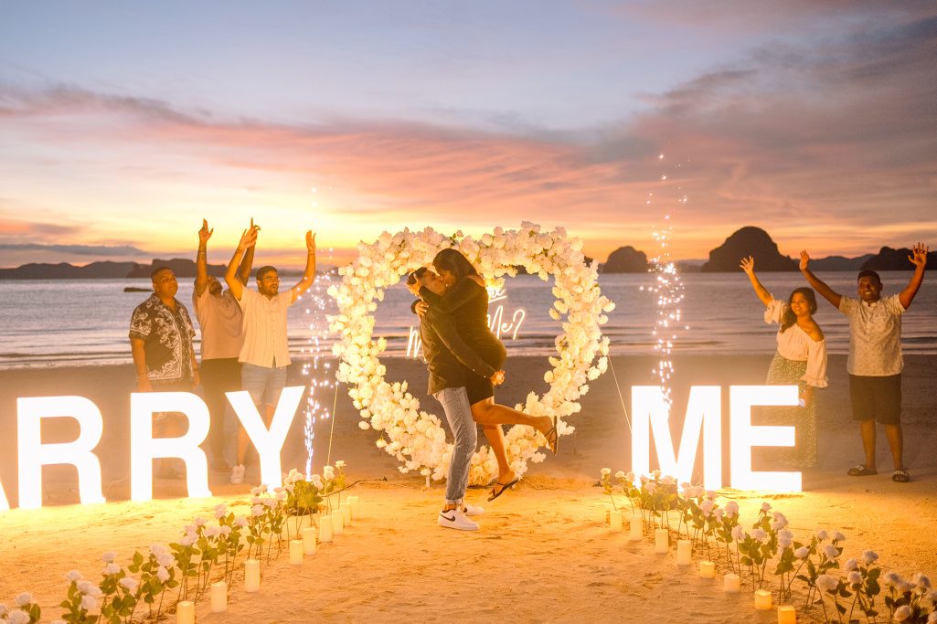 Krabi surprise proposal decoration planner, Krabi Wedding Planner, Krabi wedding, Krabi Wedding Planner, Krabi wedding organizer , Surprise proposal, Krabi surprise proposal photography, proposal decoration, surprise proposal photographer in Krabi