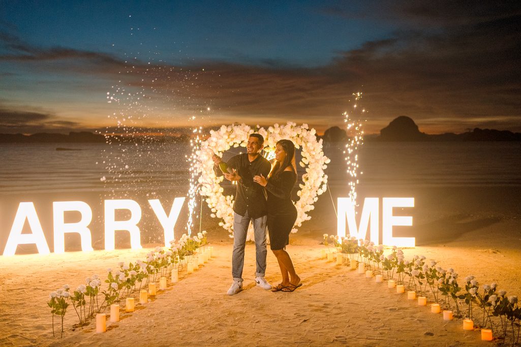 Krabi surprise proposal decoration planner, Krabi Wedding Planner, Krabi wedding, Krabi Wedding Planner, Krabi wedding organizer , Surprise proposal, Krabi surprise proposal photography, proposal decoration, surprise proposal photographer in Krabi