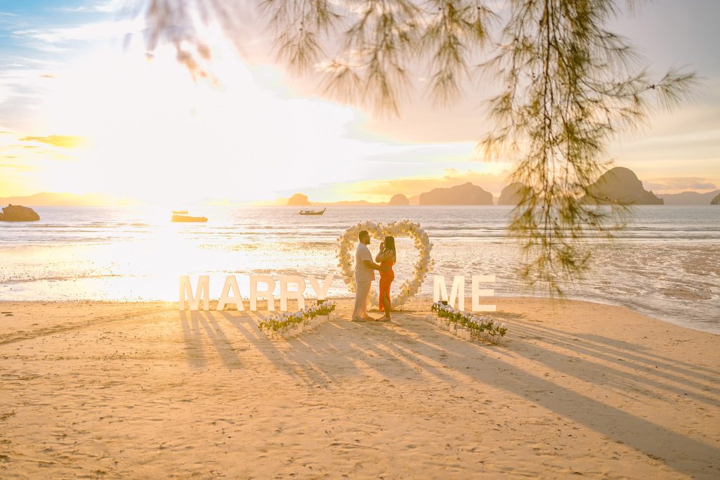 Krabi surprise proposal decoration planner, Krabi Wedding Planner, Krabi wedding, Krabi Wedding Planner, Krabi wedding organizer , Surprise proposal, Krabi surprise proposal photography, proposal decoration, surprise proposal photographer in Krabi