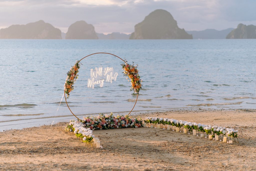 Krabi surprise proposal decoration planner, Krabi Wedding Planner, Krabi wedding, Krabi Wedding Planner, Krabi wedding organizer , Surprise proposal, Krabi surprise proposal photography, proposal decoration, surprise proposal photographer in Krabi