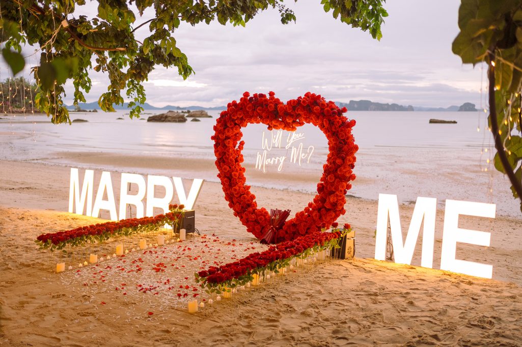 Krabi surprise proposal decoration planner and photographer