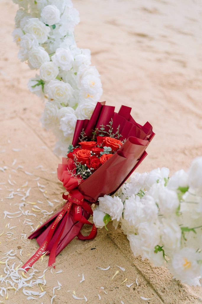 Krabi surprise proposal decoration planner, Krabi Wedding Planner, Krabi wedding, Krabi Wedding Planner, Krabi wedding organizer , Surprise proposal, Krabi surprise proposal photography, proposal decoration, surprise proposal photographer in Krabi