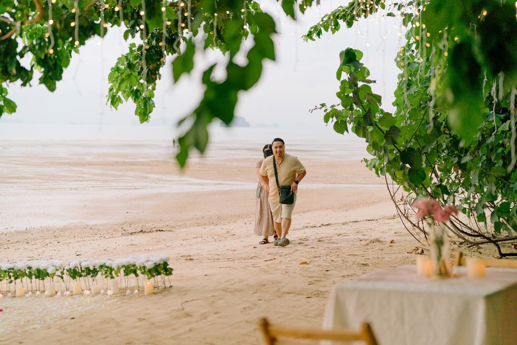 Krabi surprise proposal decoration planner, Krabi Wedding Planner, Krabi wedding, Krabi Wedding Planner, Krabi wedding organizer , Surprise proposal, Krabi surprise proposal photography, proposal decoration, surprise proposal photographer in Krabi