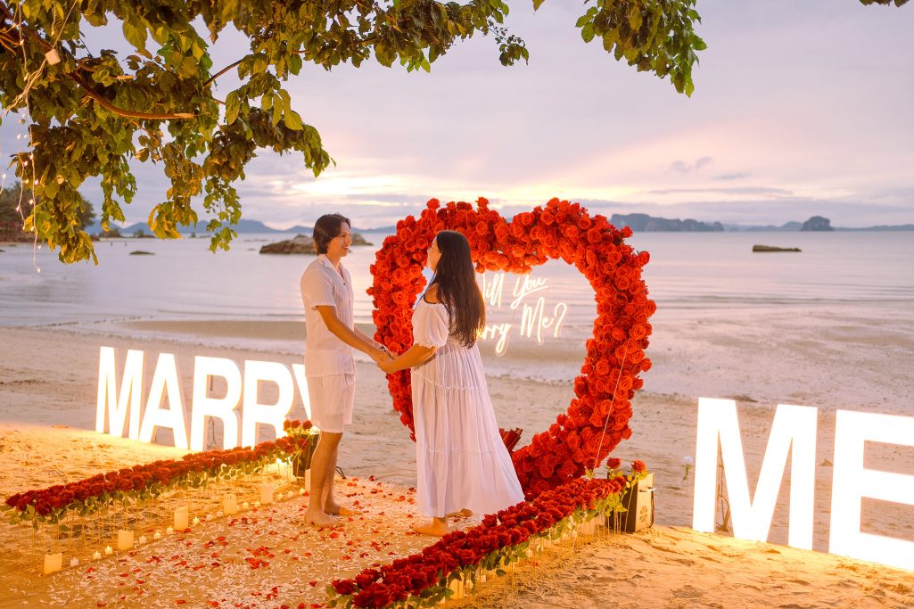 Krabi surprise proposal decoration planner and photographer