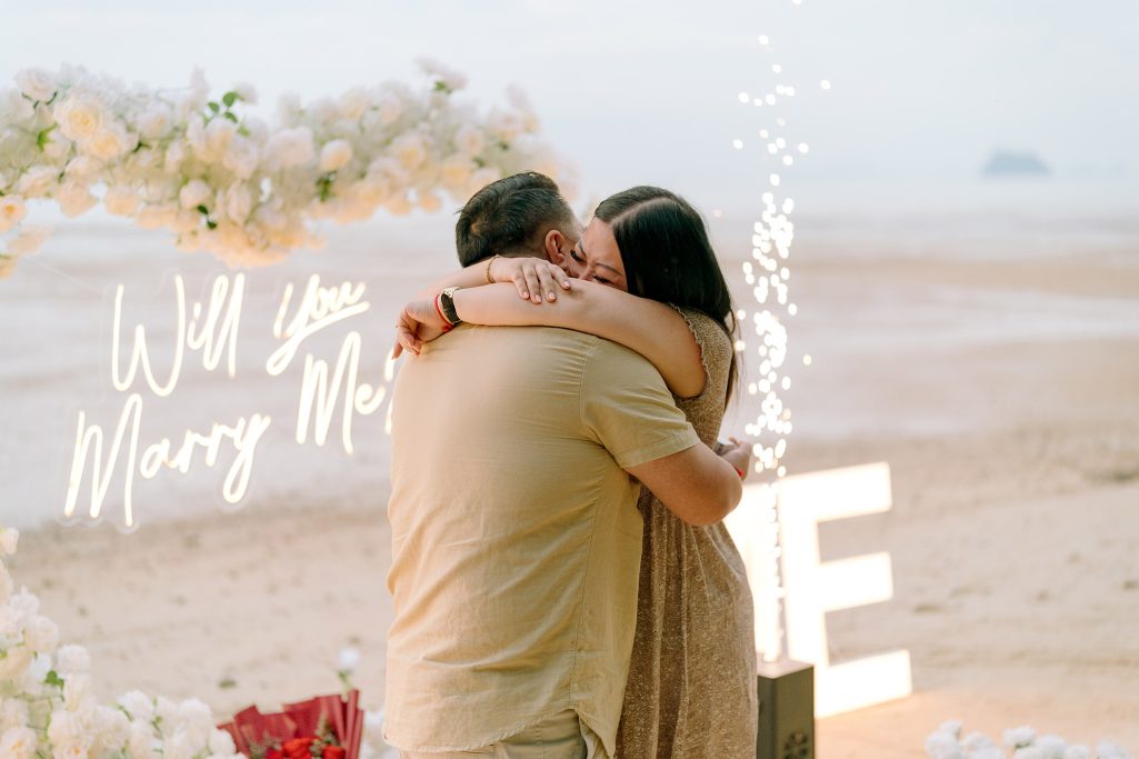 Krabi surprise proposal decoration planner, Krabi Wedding Planner, Krabi wedding, Krabi Wedding Planner, Krabi wedding organizer , Surprise proposal, Krabi surprise proposal photography, proposal decoration, surprise proposal photographer in Krabi