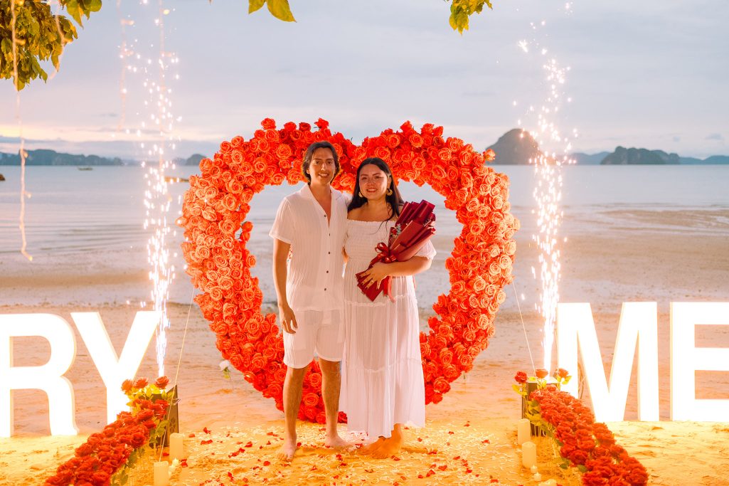 Krabi surprise proposal decoration planner and photographer