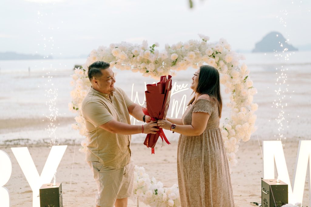 Krabi surprise proposal decoration planner, Krabi Wedding Planner, Krabi wedding, Krabi Wedding Planner, Krabi wedding organizer , Surprise proposal, Krabi surprise proposal photography, proposal decoration, surprise proposal photographer in Krabi