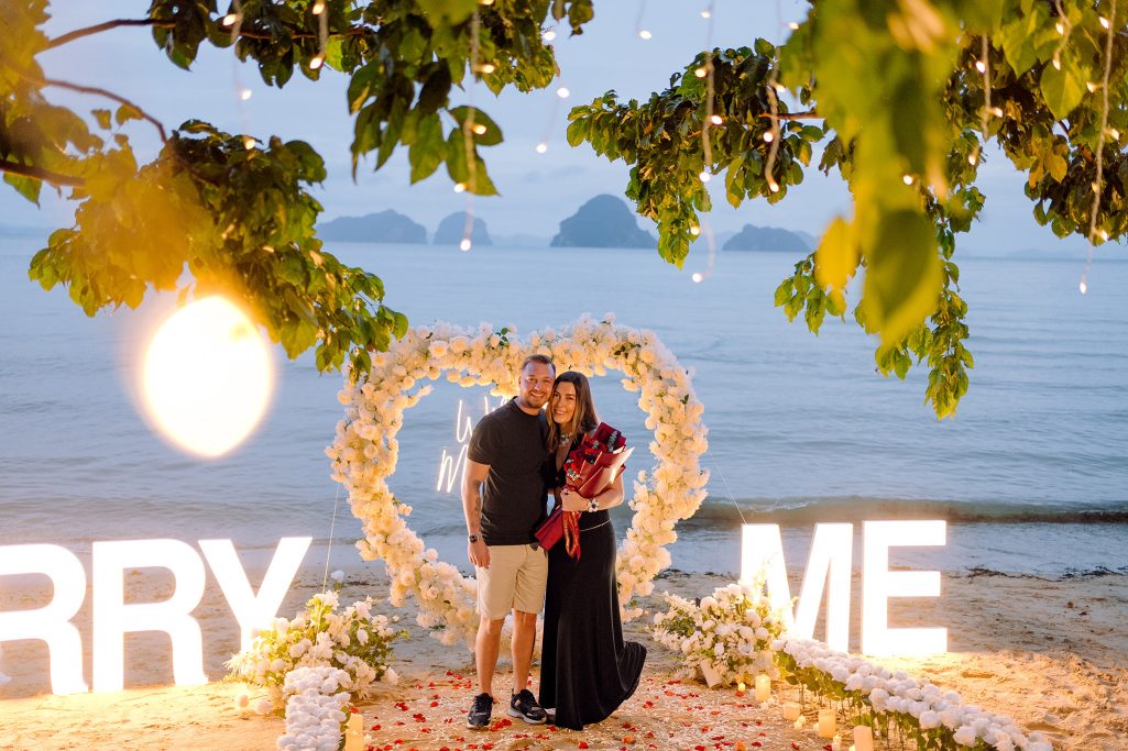 Krabi surprise proposal decoration planner and photographer