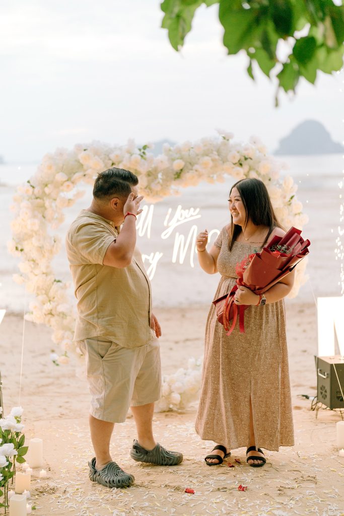 Krabi surprise proposal decoration planner, Krabi Wedding Planner, Krabi wedding, Krabi Wedding Planner, Krabi wedding organizer , Surprise proposal, Krabi surprise proposal photography, proposal decoration, surprise proposal photographer in Krabi