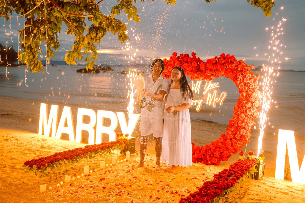 Krabi surprise proposal decoration planner and photographer