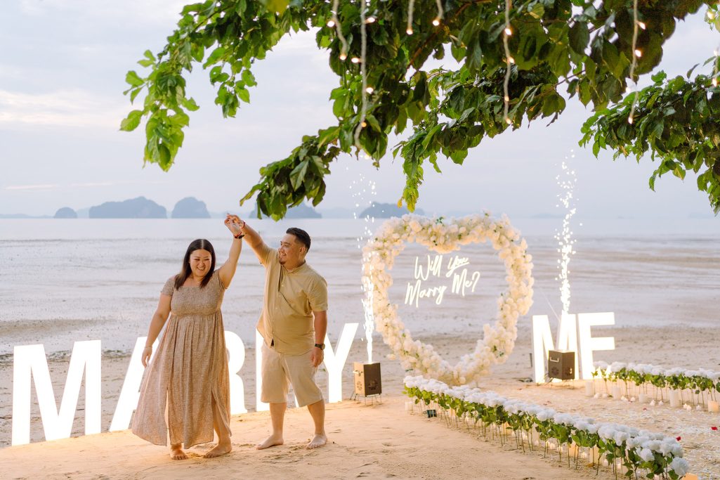 Krabi surprise proposal decoration planner, Krabi Wedding Planner, Krabi wedding, Krabi Wedding Planner, Krabi wedding organizer , Surprise proposal, Krabi surprise proposal photography, proposal decoration, surprise proposal photographer in Krabi