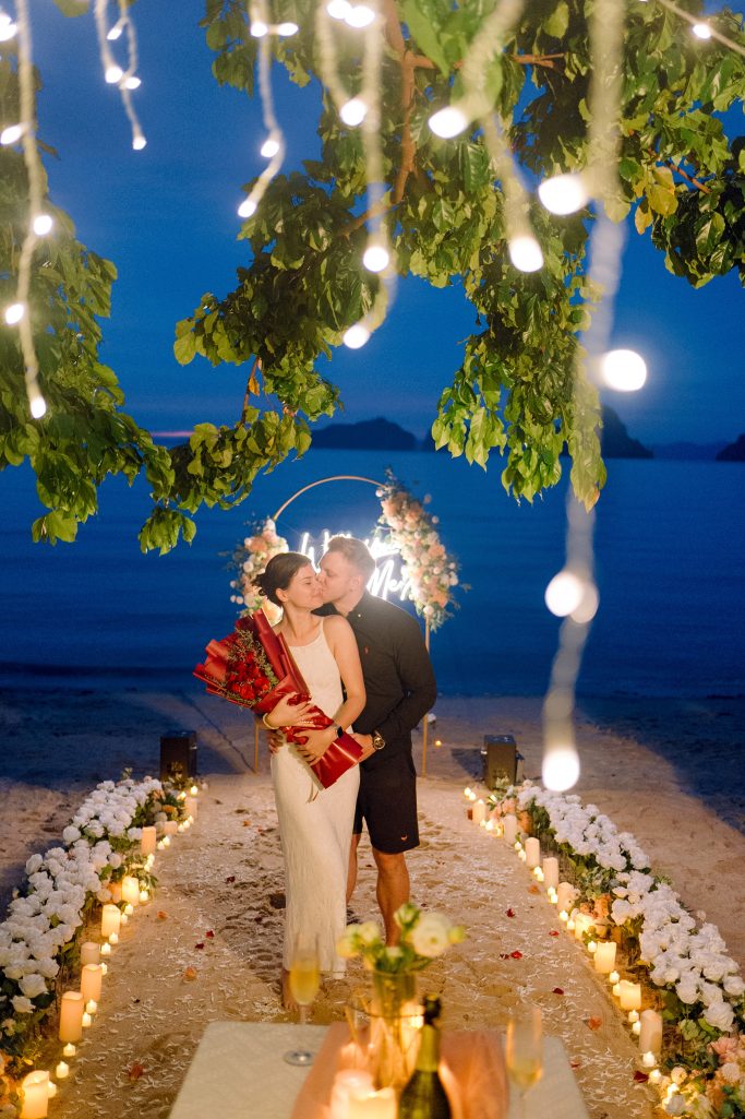 Krabi surprise proposal decoration planner, Krabi Wedding Planner, Krabi wedding, Krabi Wedding Planner, Krabi wedding organizer , Surprise proposal, Krabi surprise proposal photography, proposal decoration, surprise proposal photographer in Krabi